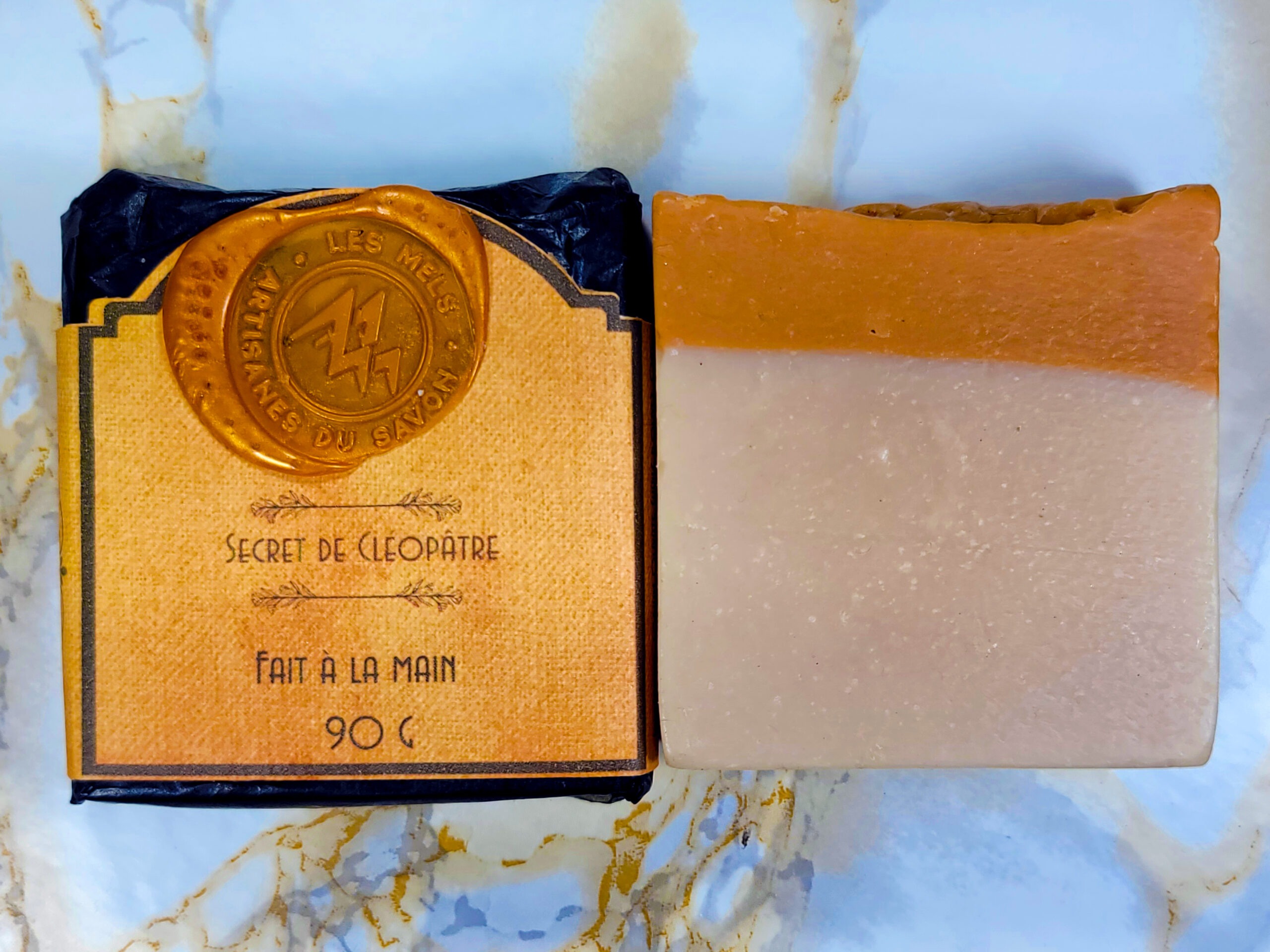 Savon naturel fait à la main Secret de Cléopâtre au lait d’avoine et miel